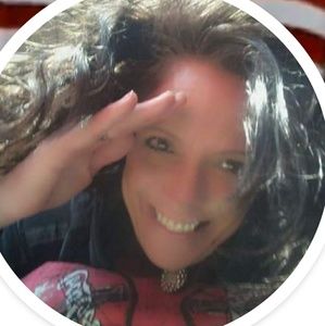 Meet your Posher, Paula